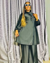 Artistic embroidered two-piece top set 5