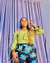 Artistic embroidered two-piece top set 6